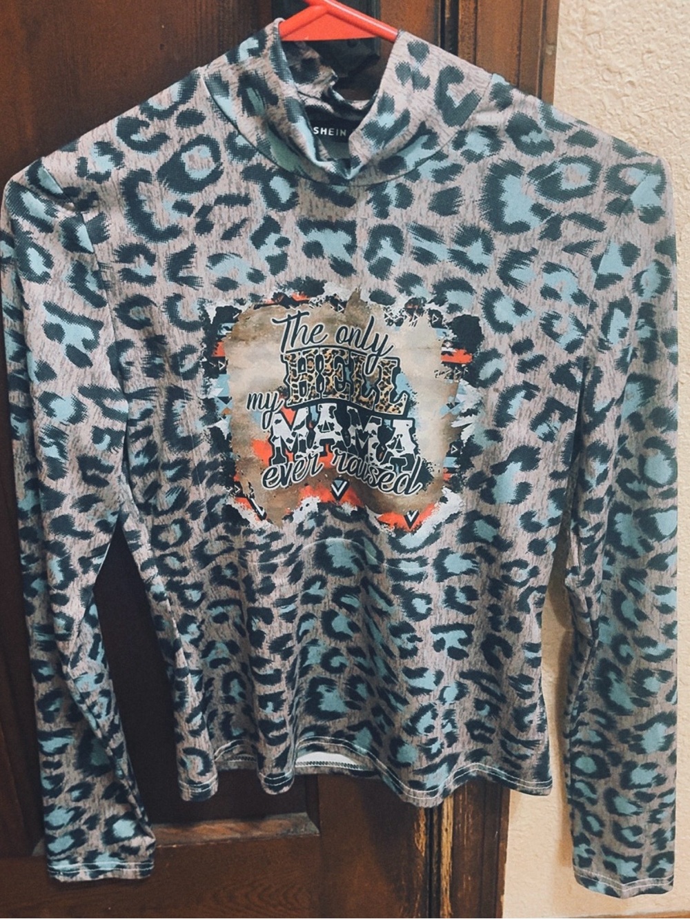 SHEIN Teal and Gray Leopard Print Long Sleeve Top with Graphic Patch